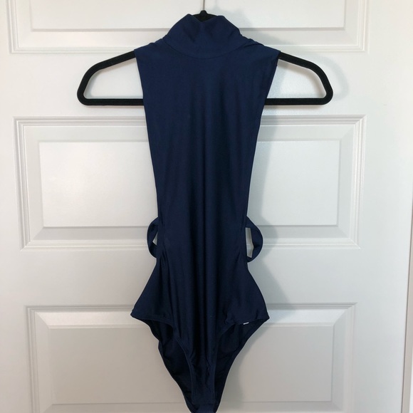 Navy Blue Swimsuit with  Long sleeve mesh coverup. - Picture 4 of 8